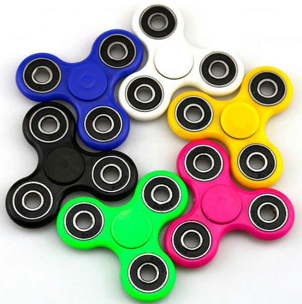  «Спиннер классический Fidget spinner пластиковый (Spin-PL)», бренда Fidget Spinner - фото №1