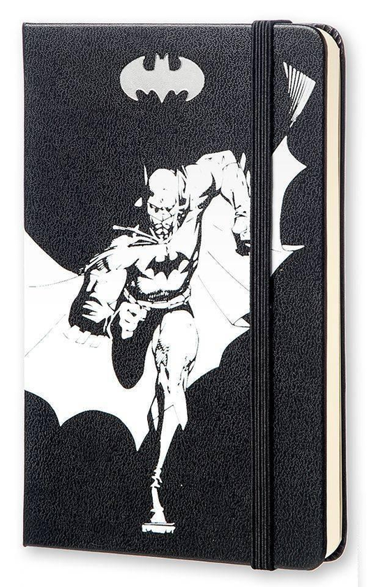  «Карманная записная книжка Moleskine Batman Черная нелинованная LEBA01QP012 (805-22-0440-092-8, 8052204400928, LEBA01QP012)», бренда Moleskine - фото №1