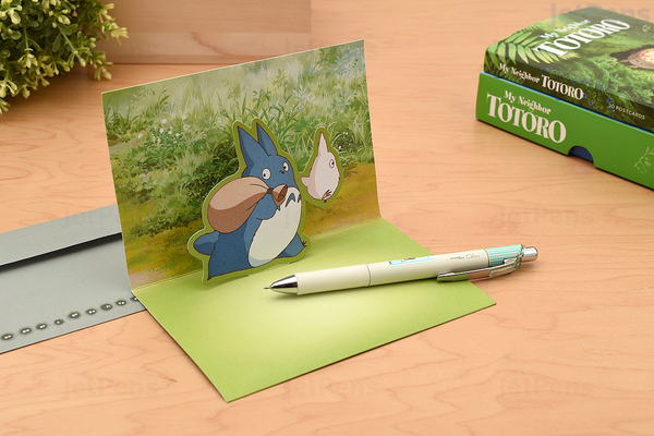 Бумажная книга «My Neighbour Totoro: Pop-Up Notecards» - фото №1