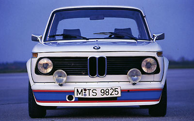 Паперова книга «BMW», авторів Райнер В. Шлєгєльмільх, Хартмут Лєбрінк, Йохен фон Остеррот - фото №1