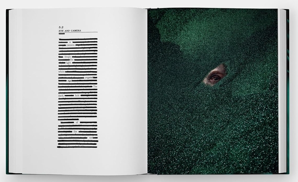 Бумажная книга «Emerald Drifters», автор Сиг Харви - фото №1