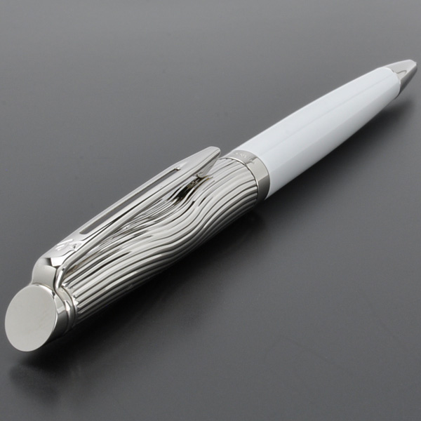  «Шариковая ручка Waterman Hemisphere Deluxe White CT (22 063)», бренда Waterman - фото №1