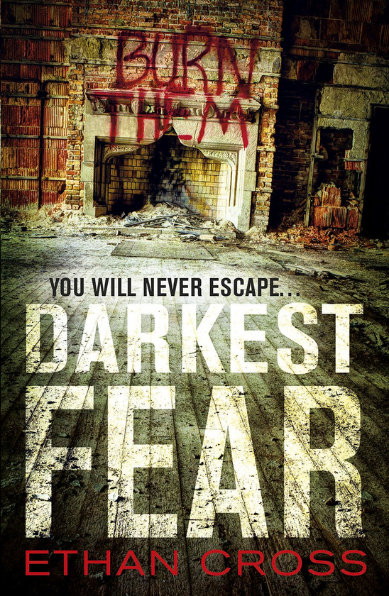 Паперова книга «Darkest Fear» - фото №1