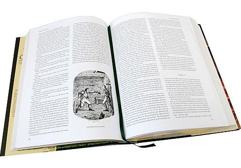 Бумажная книга «Great Expectations. David Copperfield. Oliver Twist. A Christmas Carol», автор Чарльз Диккенс - фото №1