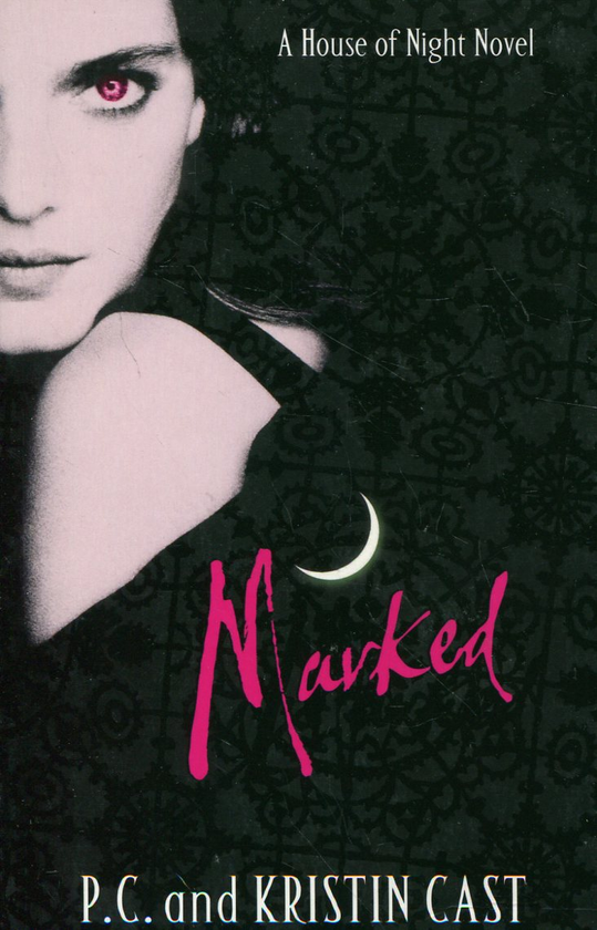 Бумажная книга «The House of Night. Book 1: Marked», авторов Филис Кристина Каст, Кристин Каст - фото №1