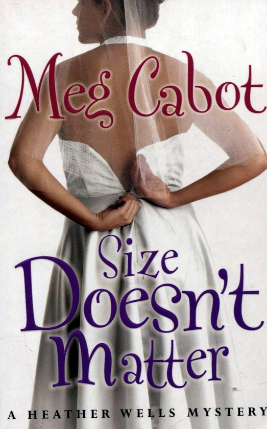 Бумажная книга «Size Doesn't Matter», автор Мэг Кэбот - фото №1