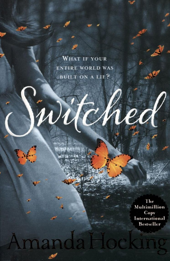 Бумажная книга «Switched», автор Аманда Хокинг - фото №1