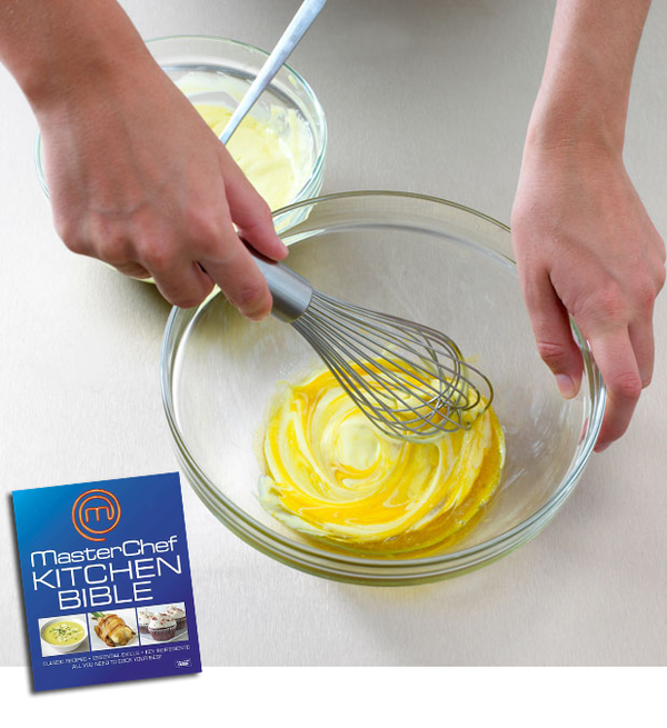 Паперова книга «Masterchef Kitchen Bible» - фото №1