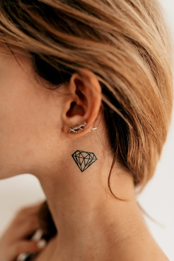  «Тимчасове тату Tattooshka Сердечки з діамантами (WM-075)», бренда Tattooshka - фото №1