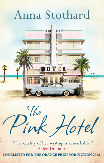Бумажная книга «The Pink Hotel», автор Анна Стофард - фото №1
