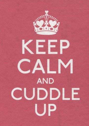 Паперова книга «Keep Calm and Cuddle Up» - фото №1