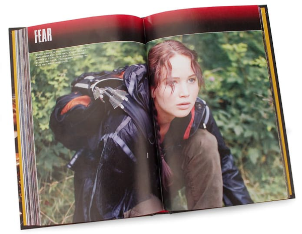 Бумажная книга «The World of the Hunger Games», автор Кейт Эган - фото №1