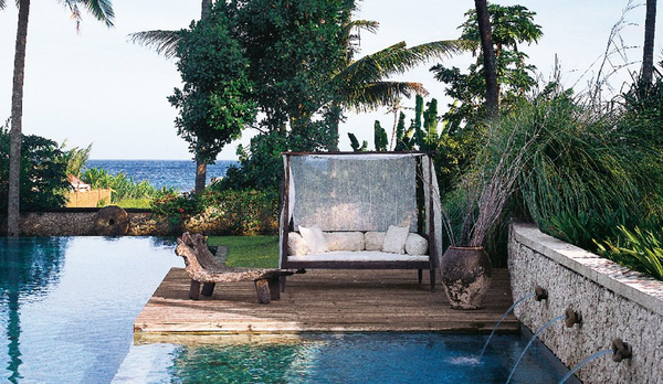 Бумажная книга «Living in Bali», автор Анита Лококо - фото №1