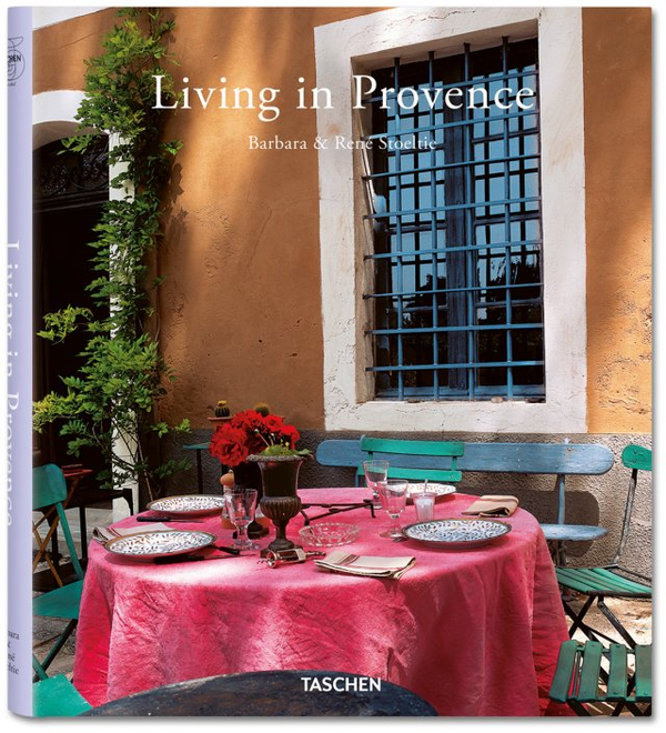 Бумажная книга «Living in Provence», авторов Барбара Стуэлти, Рене Стуэлти - фото №1
