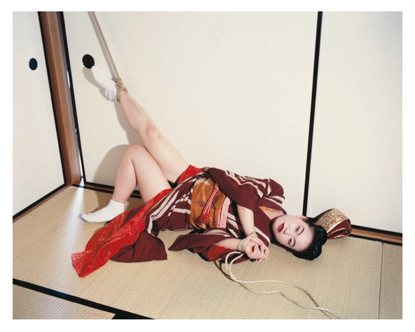 [object Object] «Nobuyoshi Araki. Bondage (3 volumes in box)», автор Нобуйоші Аракі - фото №6 - мініатюра