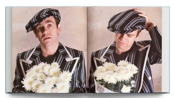 Бумажная книга «Elton John: Icon» - фото №1