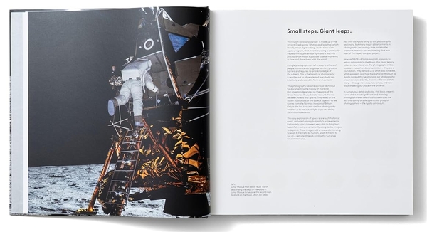 Паперова книга «Apollo VII-XVII: Revised and Extended Edition», авторів Делано Стінмейєр, Флоріс Хайн, Джоел Метер, Саймон Філіпсон - фото №1