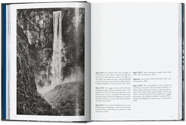 Паперова книга «Sebastião Salgado. Amazônia» - фото №1