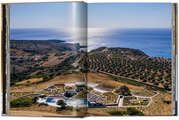 Бумажная книга «Homes For Our Time. Contemporary Houses around the World. Volume 2», автор Филип Джодидио - фото №1