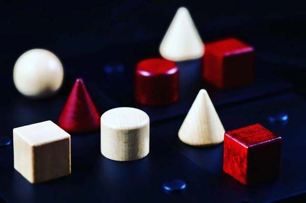  «Настільна гра Gigamic Квантік Міні (Quantik Mini)», бренду Gigamic - фото №1