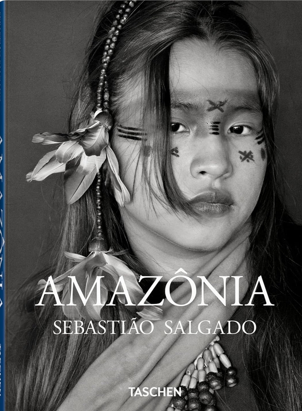 Бумажная книга «Sebastião Salgado: Amazônia», автор Себастьян Сальгадо - фото №1