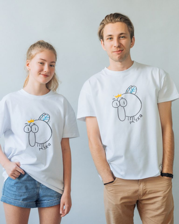 «Футболка Handcrafts by orphans Муха S», бренда Handcrafts by Orphans - фото №1
