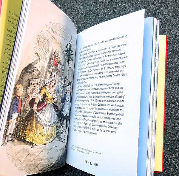Паперова книга «Christmas Traditions», автор Джордж Гудвін - фото №1