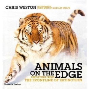 Паперова книга «Animals on the Edge», автор Кріс Вестон - фото №1
