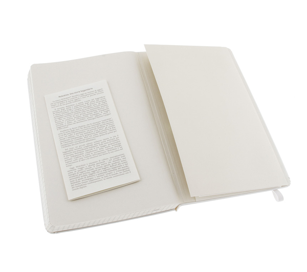  «Записная книжка Moleskine Classic White Белая в клетку (QP061WHF#978-88-6613-721-4)», бренда Moleskine - фото №1