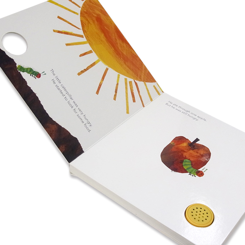 Паперова книга «Very Hungry Caterpillar's Sound Book», автор Ерік Карл - фото №1