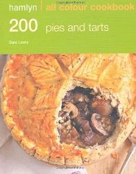 Бумажная книга «Hamlyn All Colour Cookbook 200 Pies & Tarts», автор Сара Левис - фото №1