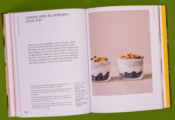 Бумажная книга «Cooking Fast and Slow», автор Наталья Рудин - фото №1