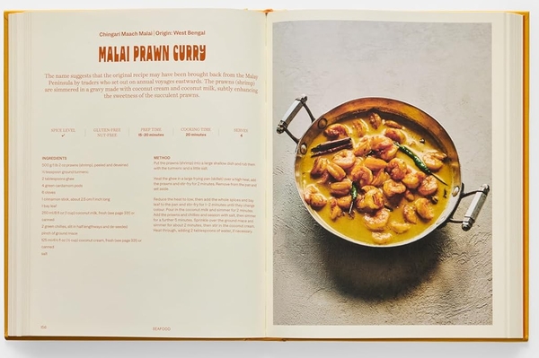 Паперова книга «Classic Indian Recipes», автор Пушпеш Пант - фото №1
