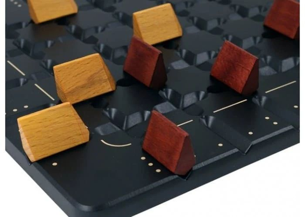  «Настільна гра Gigamic Сквадро Міні (Squadro Mini)», бренда Gigamic - фото №1