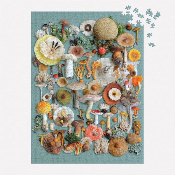  «Пазл Galison Foraged 1000 Piece Puzzle», бренда Galison - фото №1