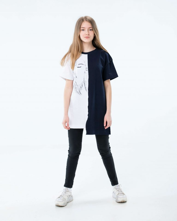 «Футболка Handcrafts by orphans Дівчина з цукеркою S», бренду Handcrafts by Orphans - фото №1