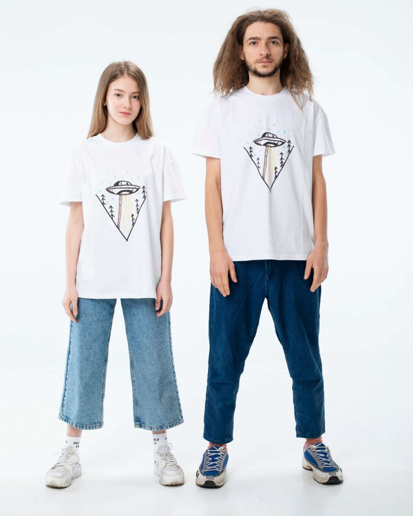 «Футболка Handcrafts by orphans Космічна тарілка Біла S», brand Handcrafts by Orphans - фото №1