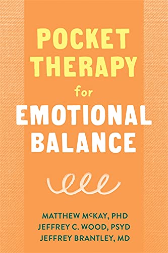 Паперова книга «Pocket Therapy for Emotional Balance», авторів Метью Маккей, Джеффрі Брентлі, Джеффрі К. Вуд - фото №1