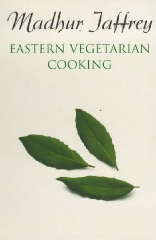 Паперова книга «Eastern Vegetarian Cooking», автор Мадхур Джаффрі - фото №1