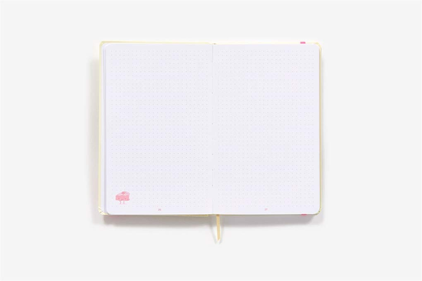 Бумажная книга «Celebrate Today Journal», автор Джессика Маклиш - фото №1