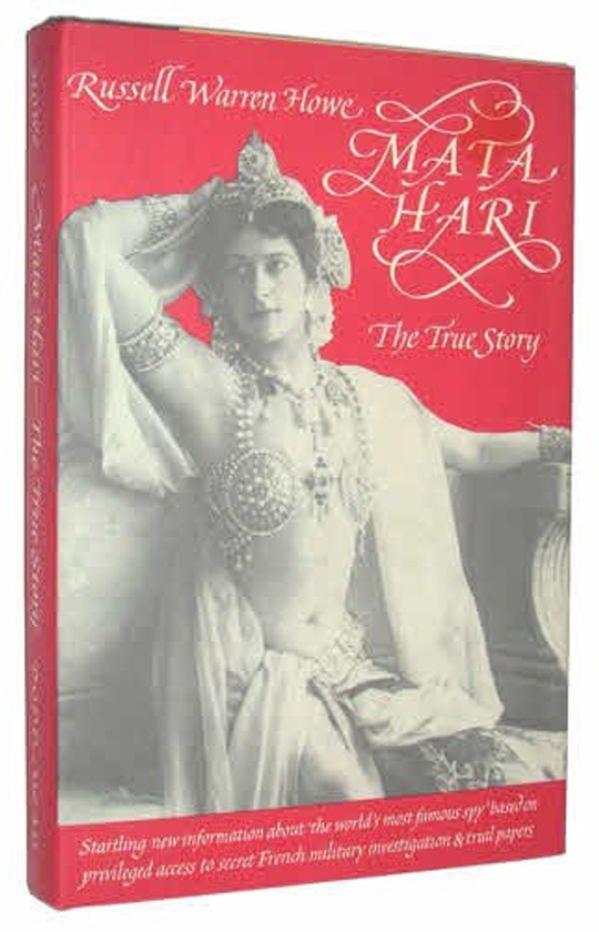 Паперова книга «Mata Hari», автор Рассел Уоррен Хоу - фото №1