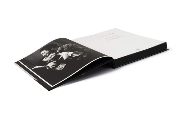 Бумажная книга «John & Yoko. Plastic Ono Band», авторов Йоко Оно, Джон Леннон - фото №1