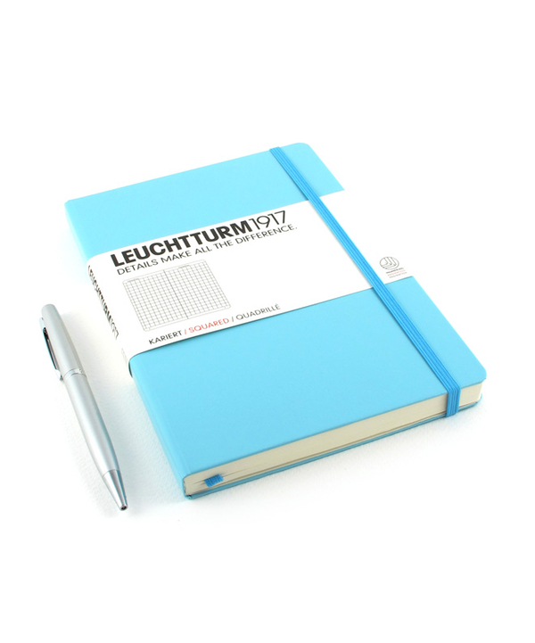  «Записная книжка Leuchtturm1917 Medium линейка бирюза (338715)», бренда Leuchtturm1917 - фото №1