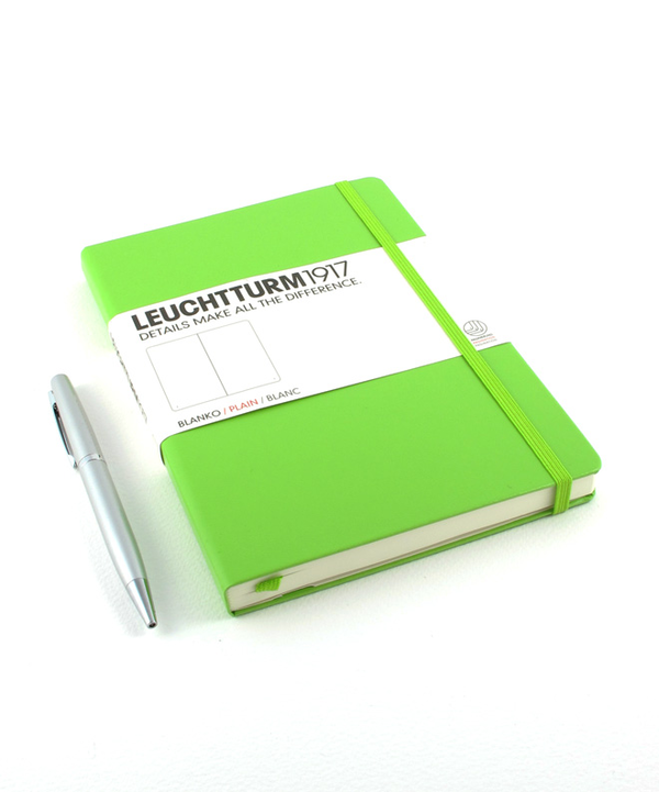  «Записная книжка LEUCHTTURM1917 Medium чистые листы лайм (338722)», бренда Leuchtturm1917 - фото №1