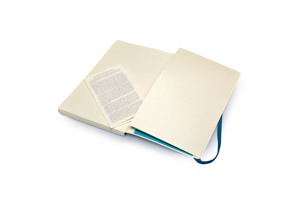 «Записная книжка Moleskine Classic Soft в линейку бирюзовая (QP616B6)», бренда Moleskine - фото №1