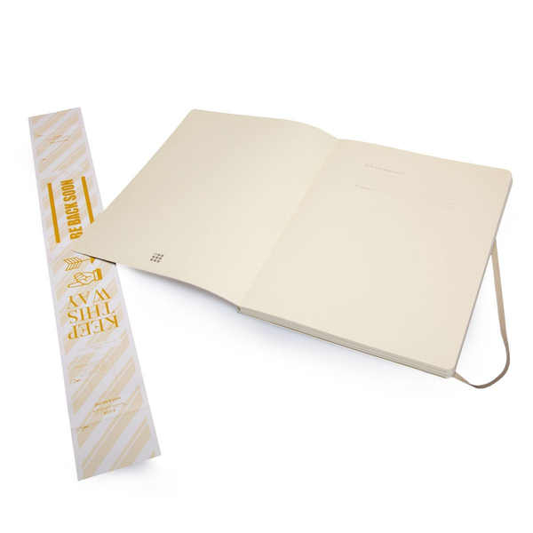 «Записная книжка Moleskine Classic Soft в линейку 19х25 см бежевая (QP621G4#9788867323746)», бренда Moleskine - фото №1