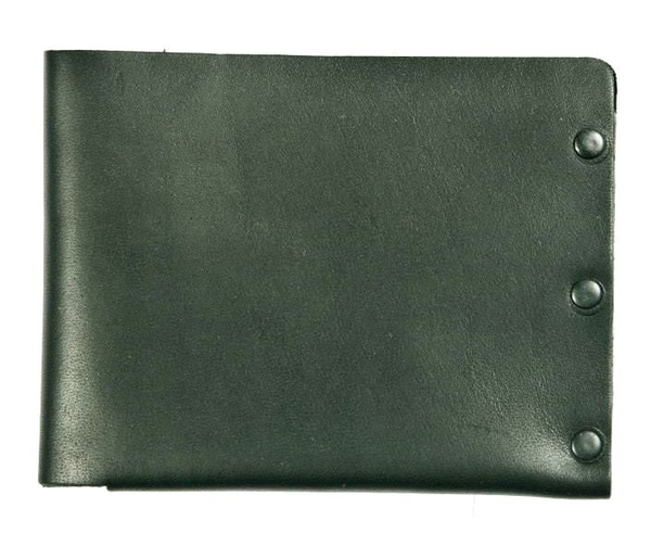 «Кошелек на заклепках Turtle винтажный зеленый (F4400C)», бренда Turtle - фото №1
