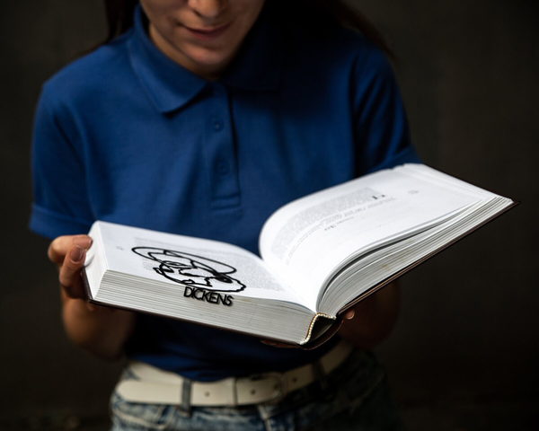  «Закладка для книг Atelier Article Чарльз Диккенс (16190167122669)», бренда Atelier Article - фото №1