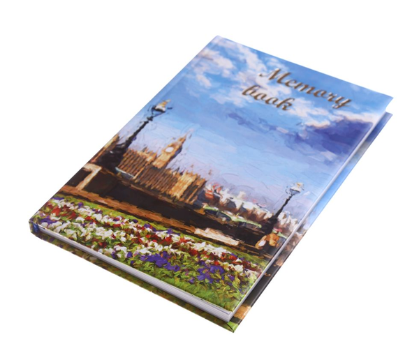 Бумажная книга «Яскрава столиця. Memory Book», автор И. Кардаш - фото №1