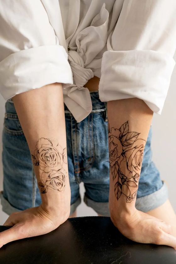  «Тимчасове тату Tattooshka Трояндова гілочка (TH-396)», бренда Tattooshka - фото №1